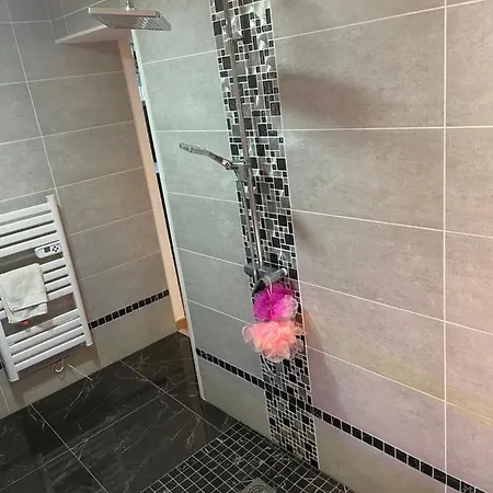 Super Appartement Avec Hamman Jacuzzi Et Piscine