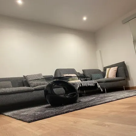 Ferienhaus Super Appartement Avec Hamman Jacuzzi Et Piscine Bondy